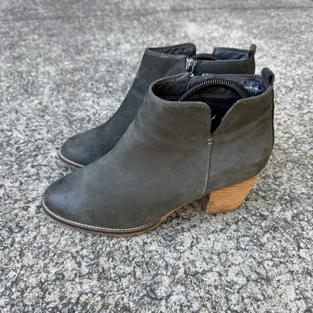 Blondo Norma Womens Sz 10 M Slate Grey Nubuck Waterproof Heeled Bootie *Peeling* - Picture 4 of 14